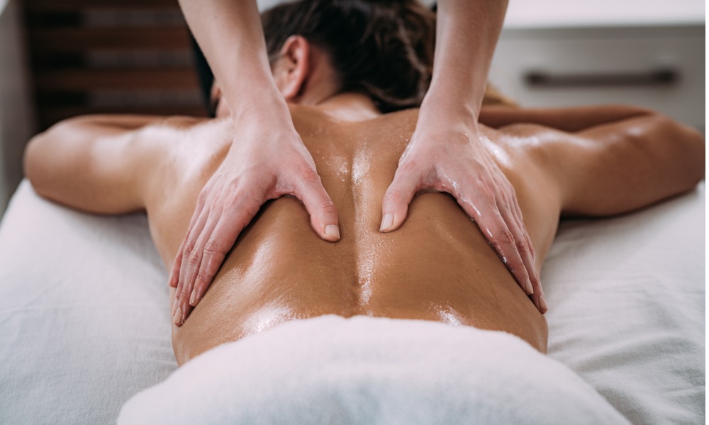 Do-massages-help-treat-lower-back-pain