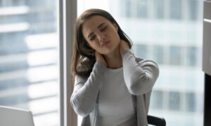 how to prevent a pinched nerve